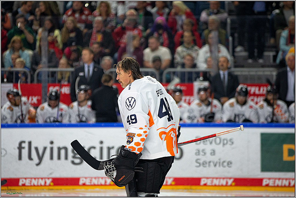 PENNY DEL; Koelner Haie- Grizzlys Wolfsburg; Koeln, 21.09.2022